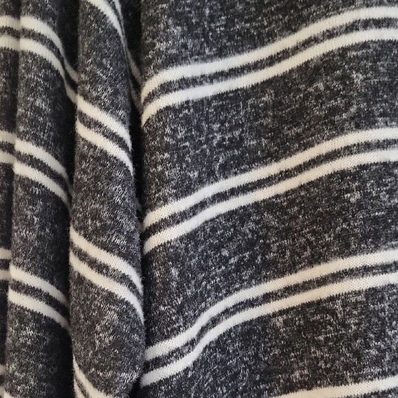 1.4.3. Story by Line Up Black and White Striped Sweater - Picture 4 of 4